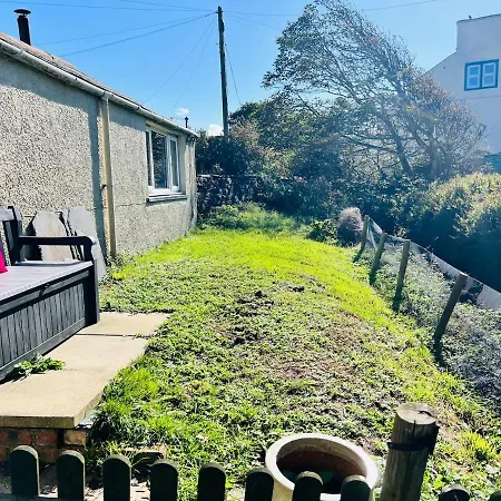 Old Post Office By The Sea Tatil Evi