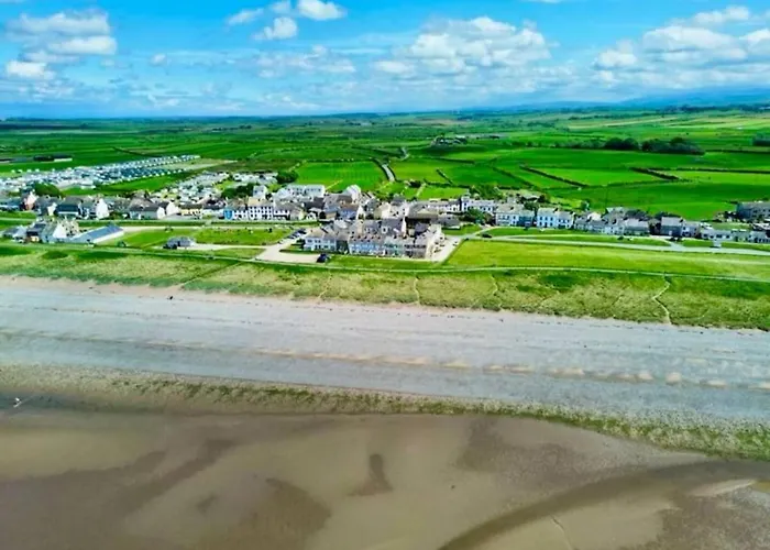 Old Post Office By The Sea Vakantiehuis *