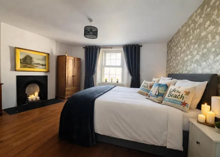 Old Post Office By The Sea Vakantiehuis